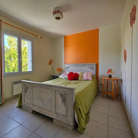 Feriehus Maison Vendeenne Au Calme, 5 Personnes, Entre Et Campagne - Fr-1-476-216 *
