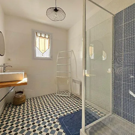 Dom wakacyjny Maison Vendeenne Au Calme, 5 Personnes, Entre Mer Et Campagne - Fr-1-476-216