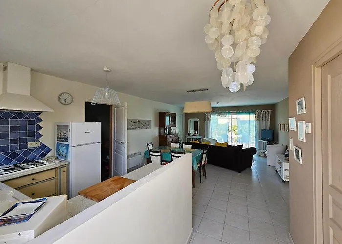 Maison Vendeenne Au Calme, 5 Personnes, Entre Mer Et Campagne - Fr-1-476-216 *