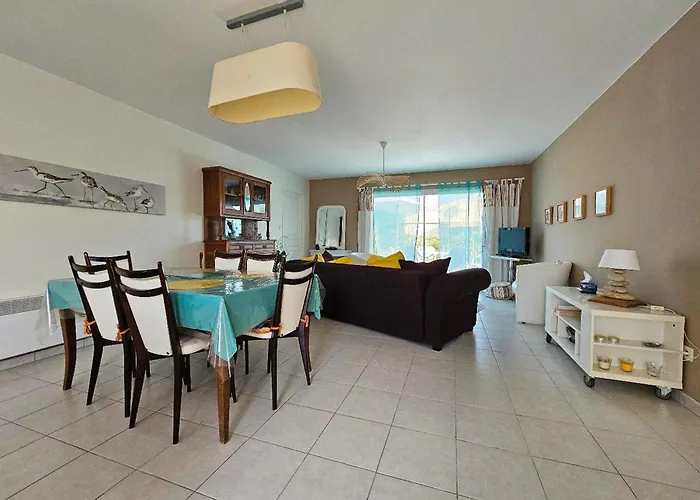 Maison Vendeenne Au Calme, 5 Personnes, Entre Mer Et Campagne - Fr-1-476-216